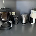 Live At Home In A Popular Large Prague Apartment